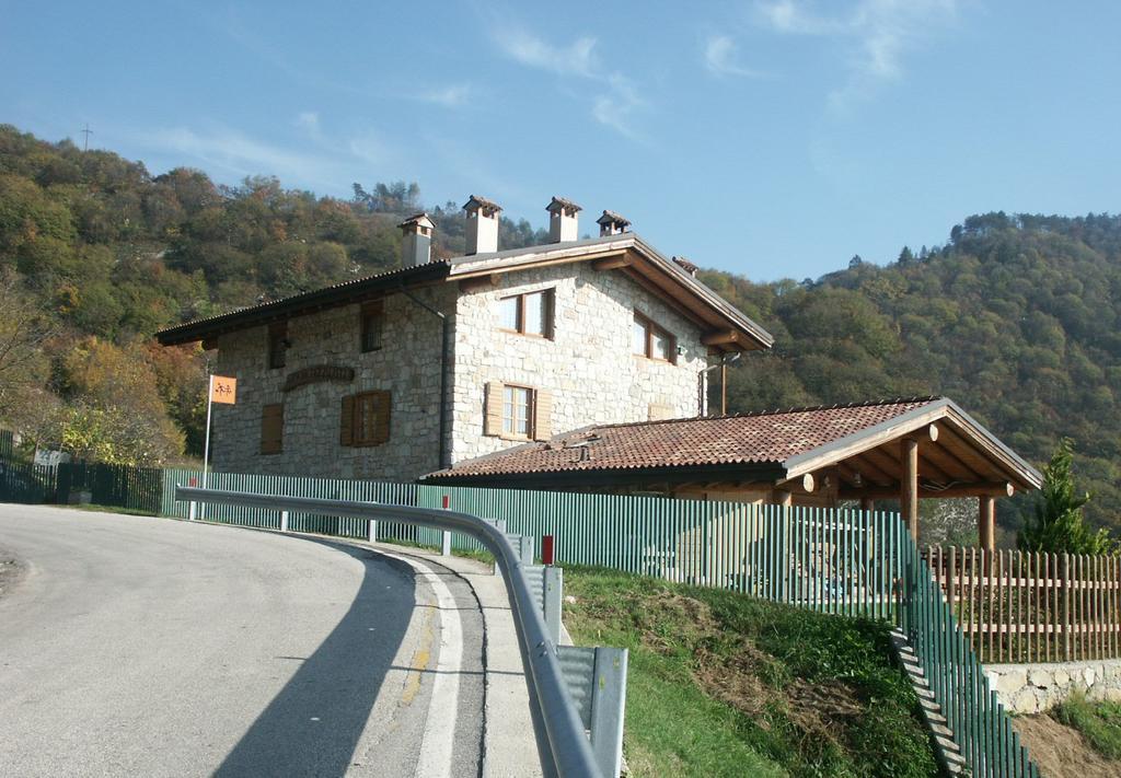 Ca' Dei Fazzilisti Bed & Breakfast Mori Dış mekan fotoğraf